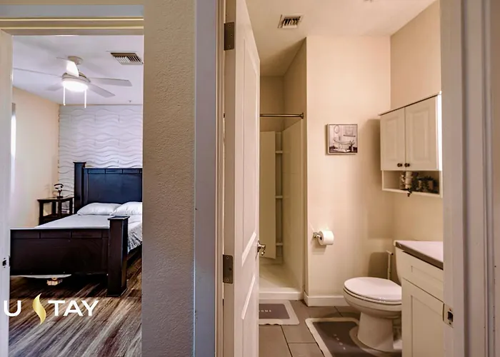Privatunterkunft No Fees! Downtown Studio-style Layout, Night Security